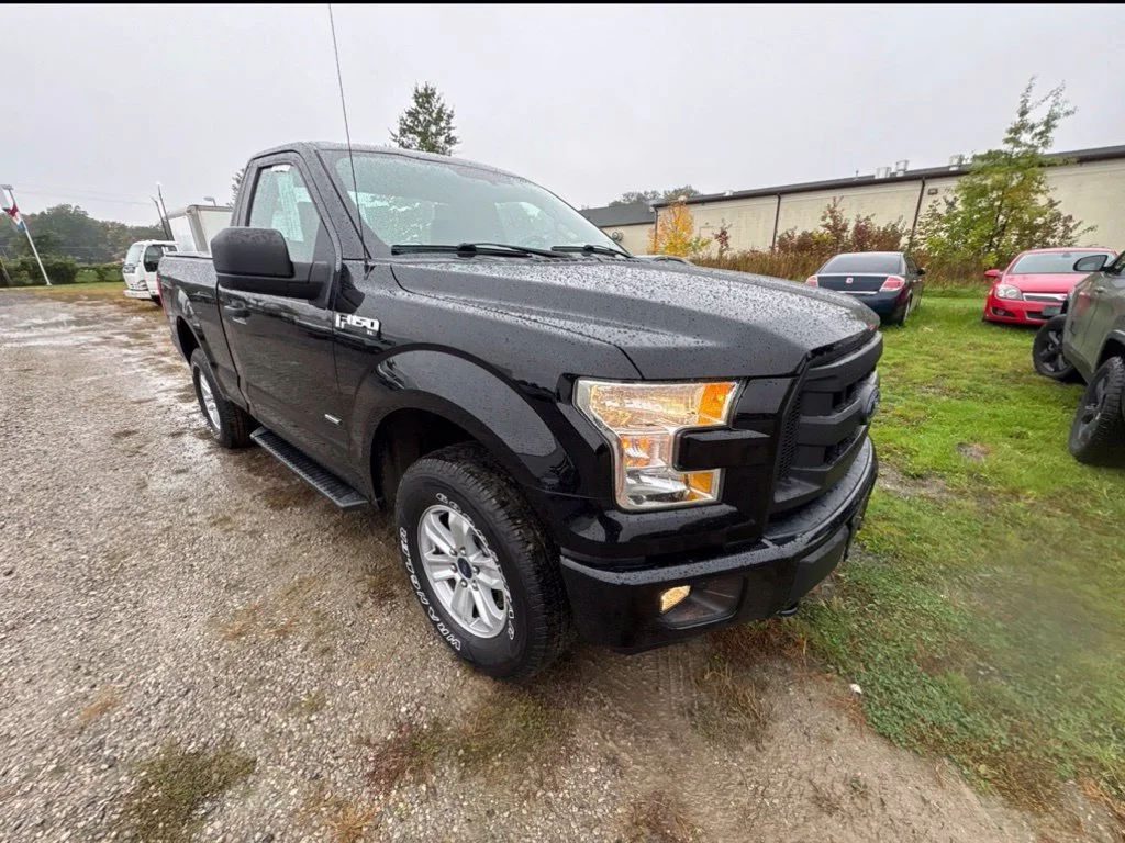 Used 2016 Black Ford XL image 7
