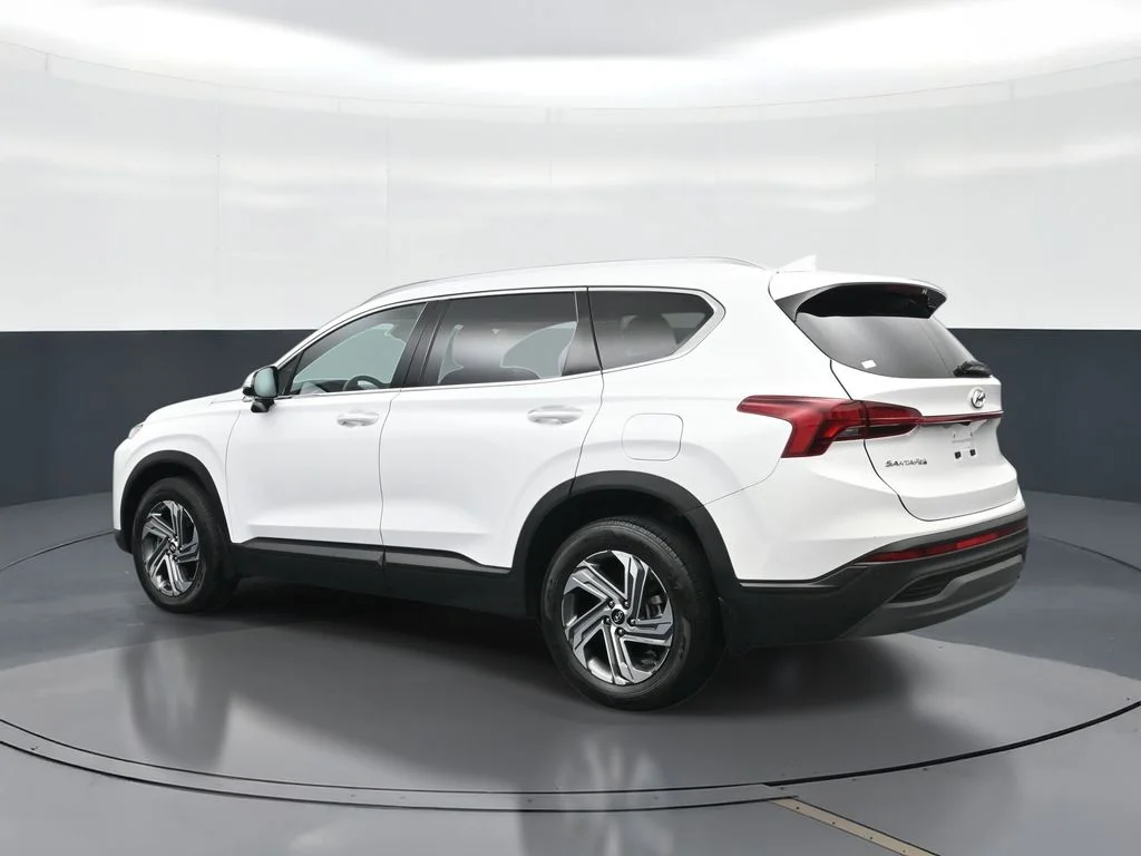 Certified Used 2023 White Hyundai SEL image 3