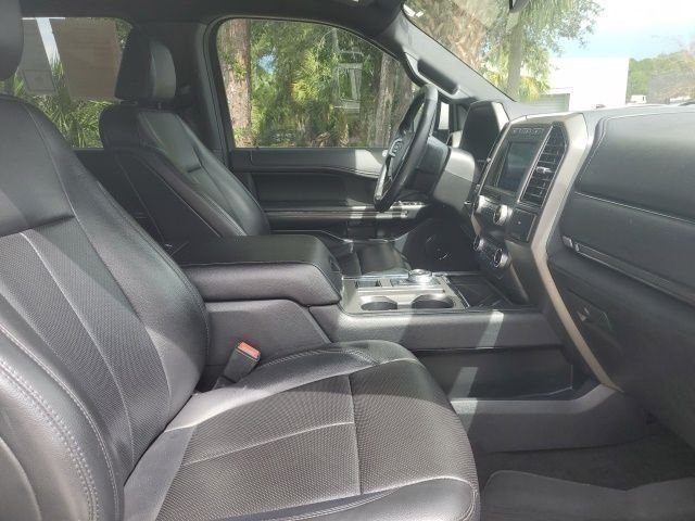 Used 2021 White Ford XLT image 19