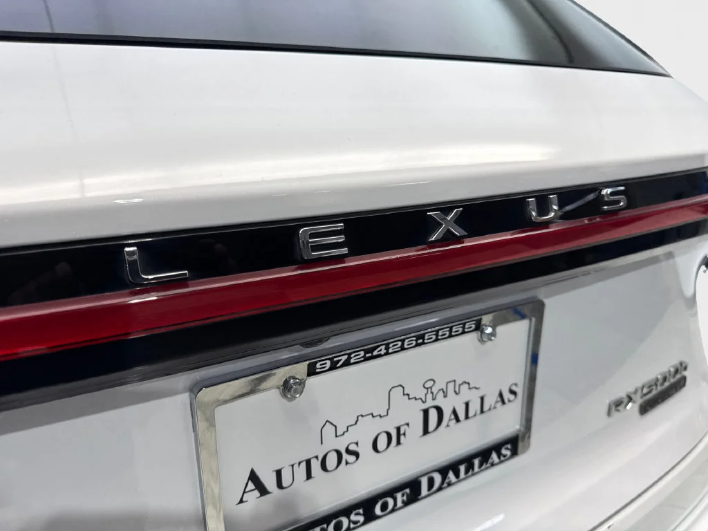 Used 2023 White Lexus 500h F SPORT Performance image 23