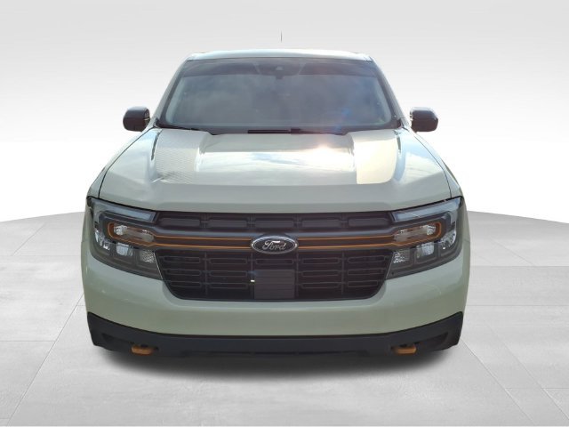 Used 2024 Beige Ford Lariat image 14