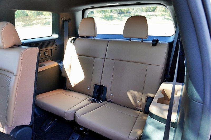 2025 Hyundai Santa Fe Limited - Photo 23