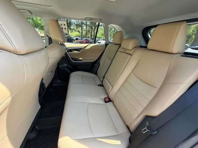 Used 2025 Blue Toyota XLE Premium image 23