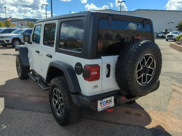 Used 2024 White Jeep Rubicon image 6