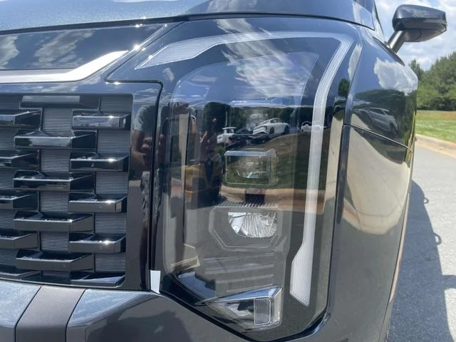 New 2026 Gray Kia EX image 9