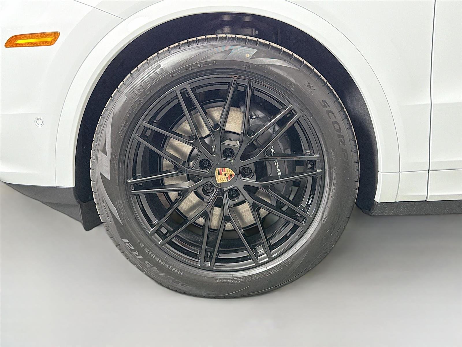 New 2026 Carrara White Metallic Porsche Coupe image 11