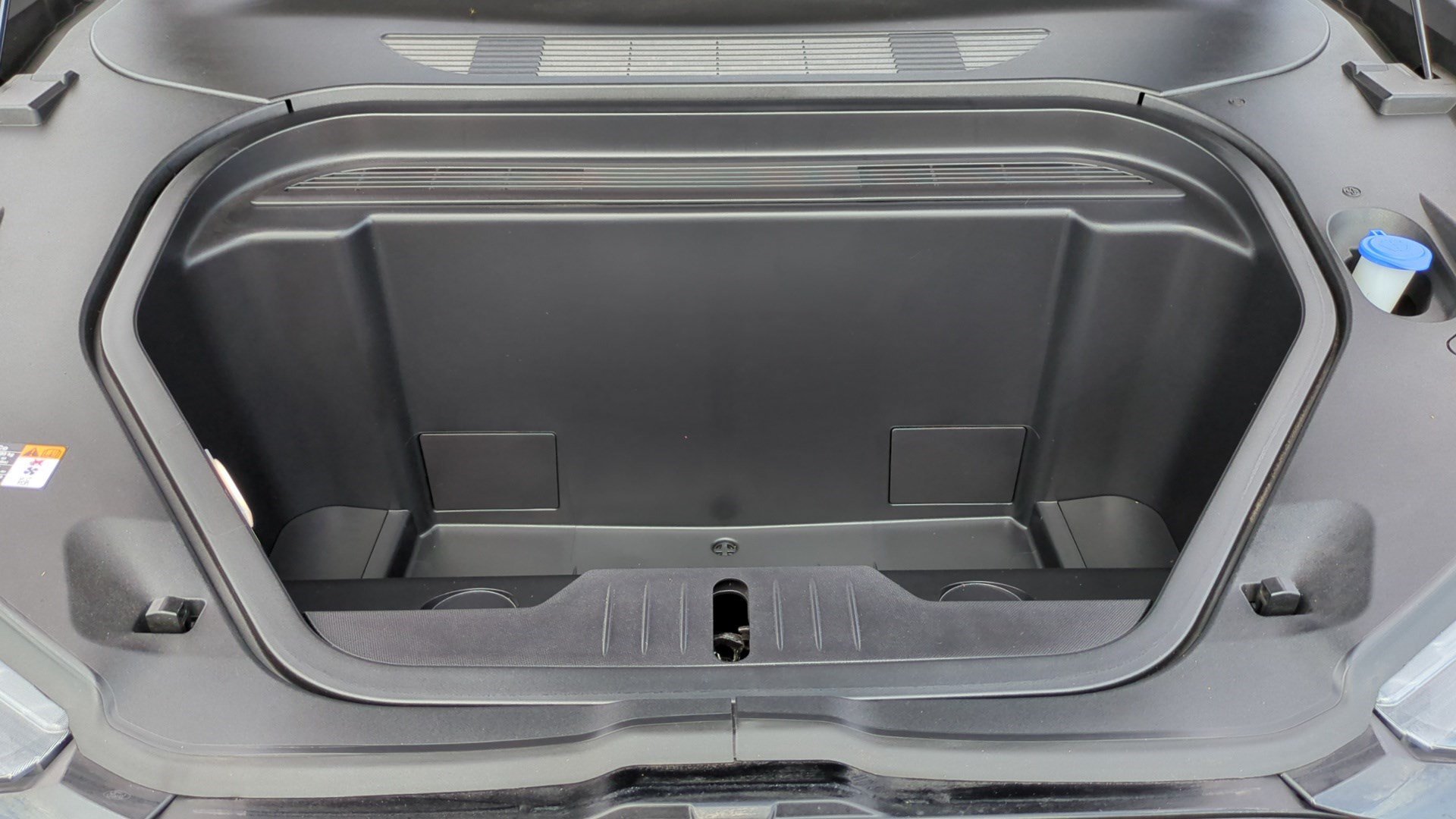 Used 2022 Gray Metallic Ford Premium image 32