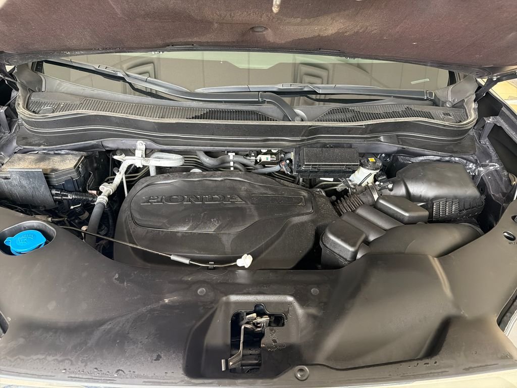 Used 2023 Modern Steel Metallic Honda RTL image 31