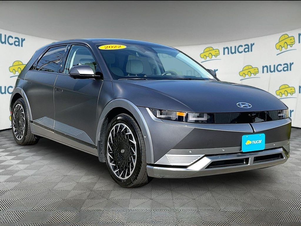 Used 2022 Gray Hyundai Limited image 1