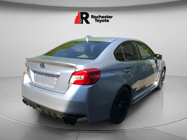 Used 2017 Silver Subaru Limited image 7