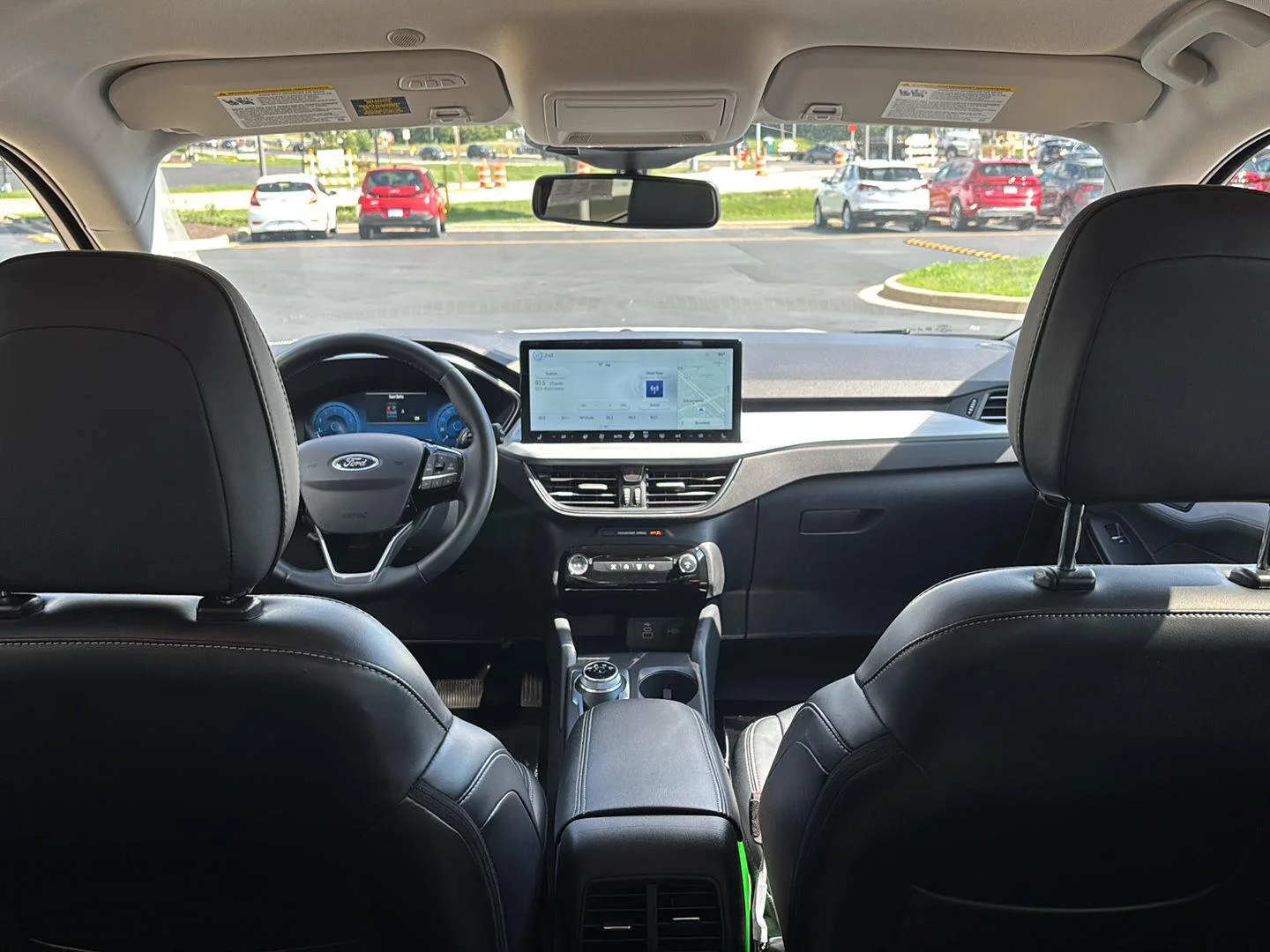 Used 2025 Space Silver Ford Platinum image 30
