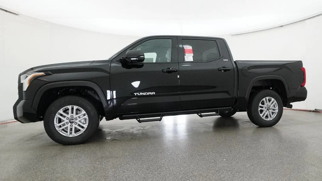New 2026 Midnight Black Metallic Toyota SR5 image 19