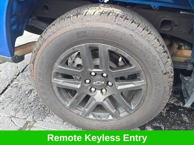 Used 2022 Blue Chevrolet Custom image 15