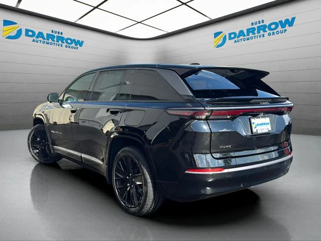 Used 2025 Black Jeep Limited image 3