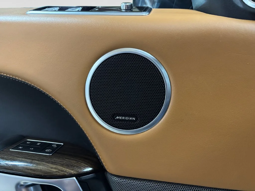Used 2019 Blue Land Rover Supercharged image 39