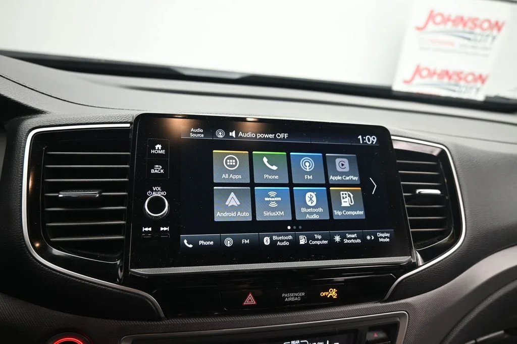 Used 2024  Honda RTL image 21