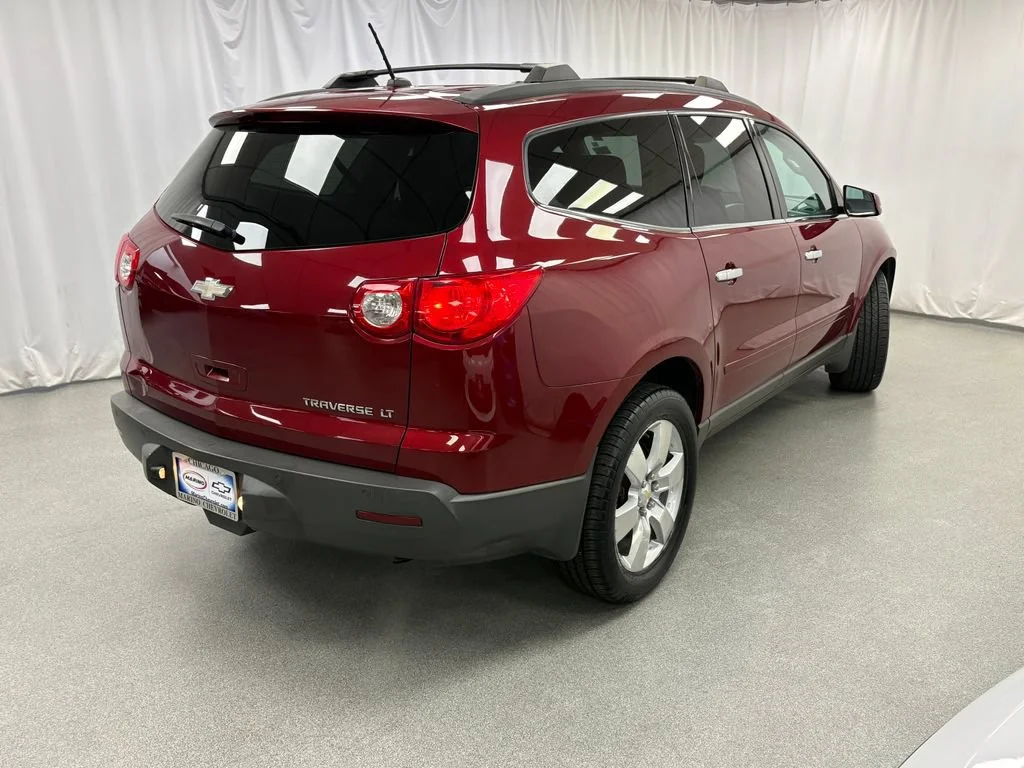 Used 2011 Red Jewel Tintcoat Chevrolet LT w/1LT image 2