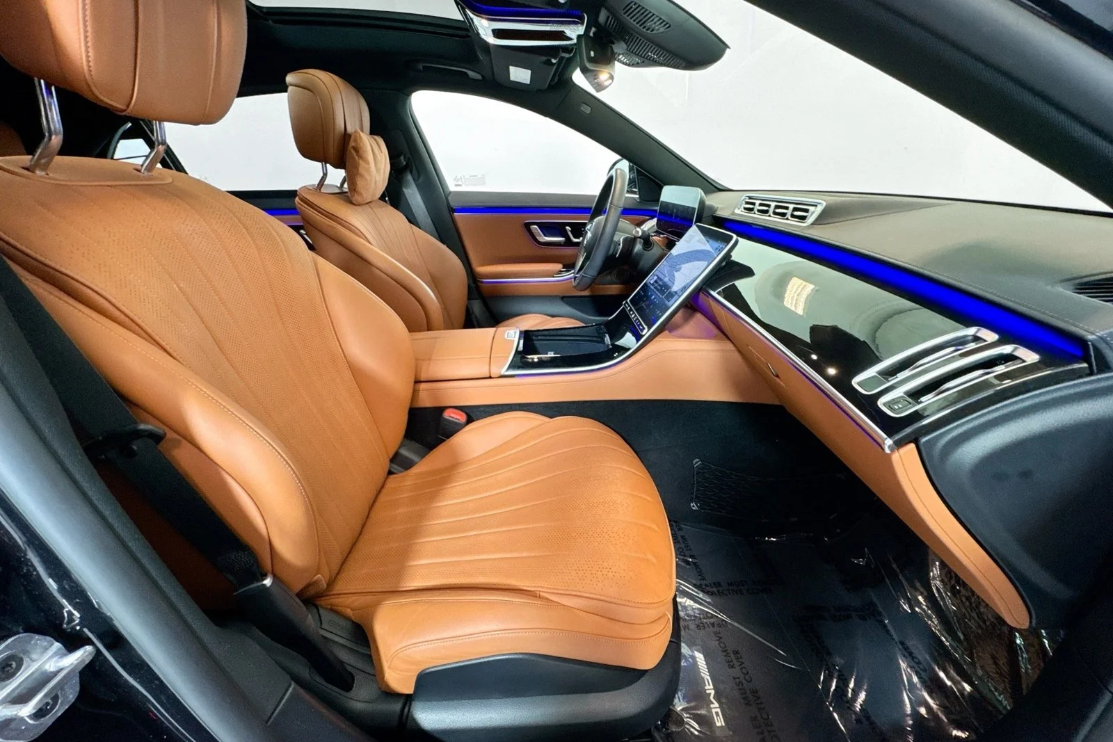 Used 2023 Obsidian Black Mercedes-Benz S 580 image 27