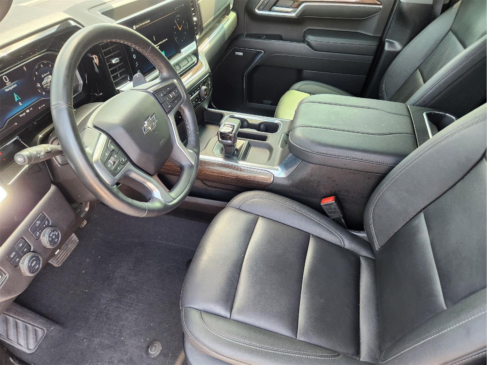 Certified Used 2025 Slate Gray Metallic Chevrolet RST image 13