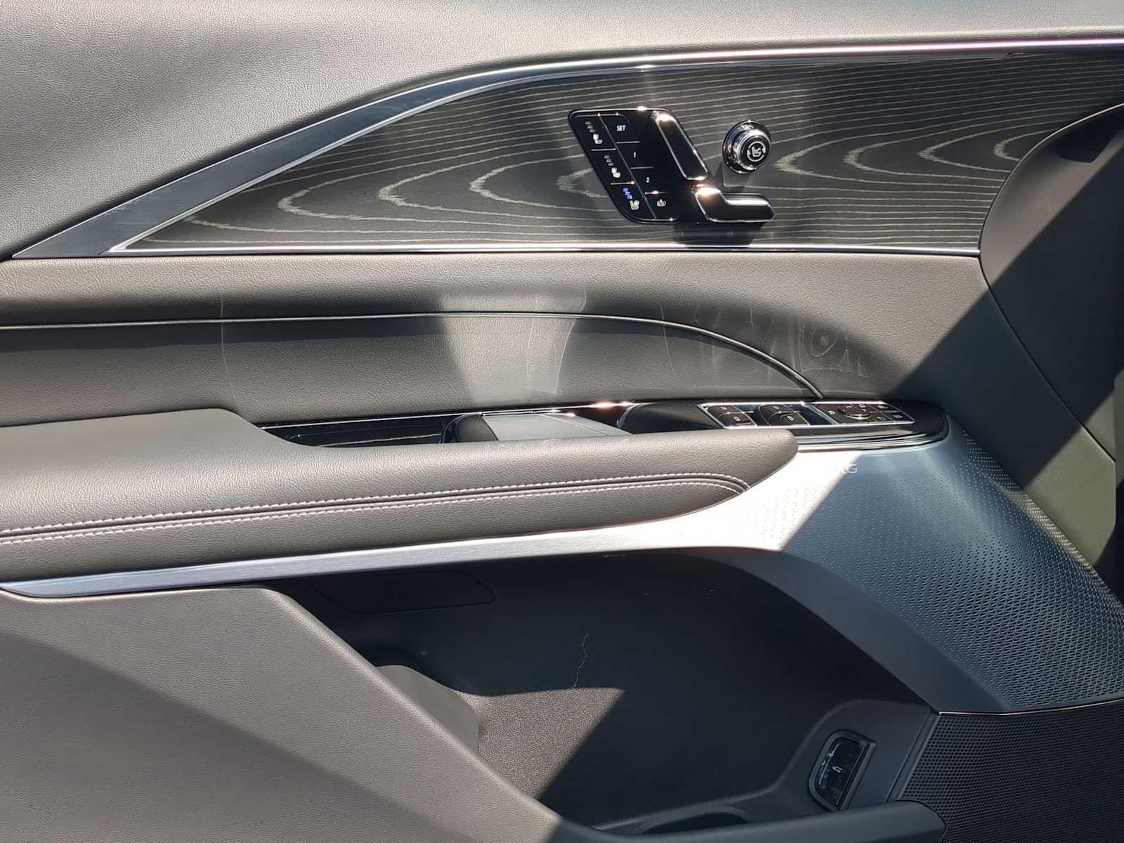 2026 Cadillac LYRIQ V - Photo 10