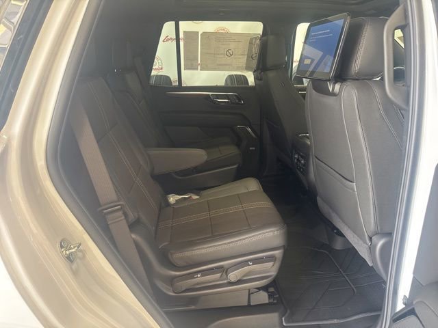 New 2026 Polar White Tricoat Chevrolet High Country image 40