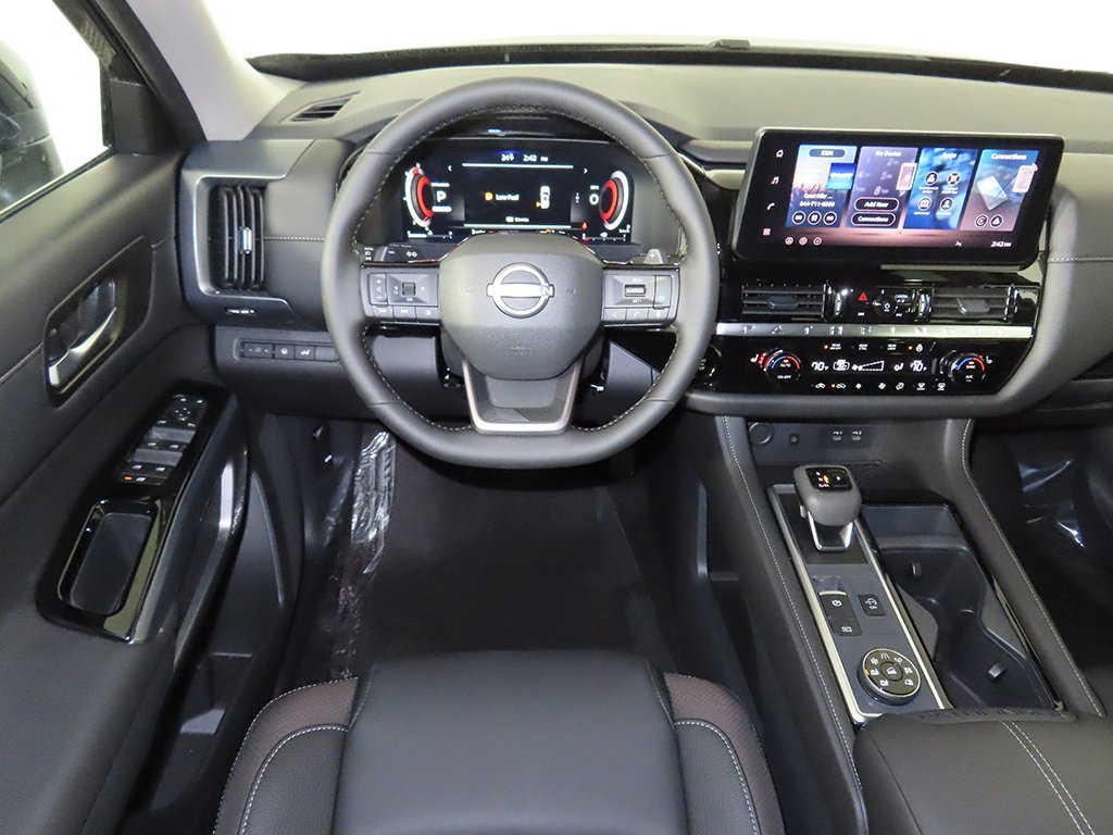 New 2026 Baltic Teal Nissan SL image 12