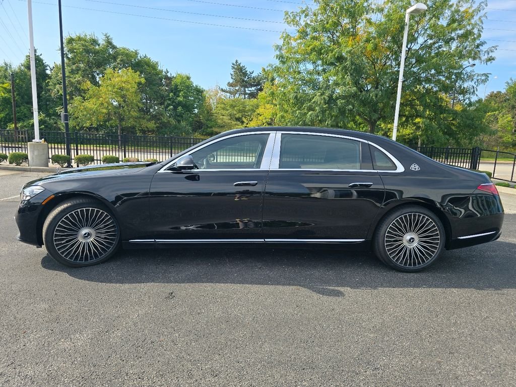 New 2026 Obsidian Black Metallic Mercedes-Benz Maybach S 580 image 27