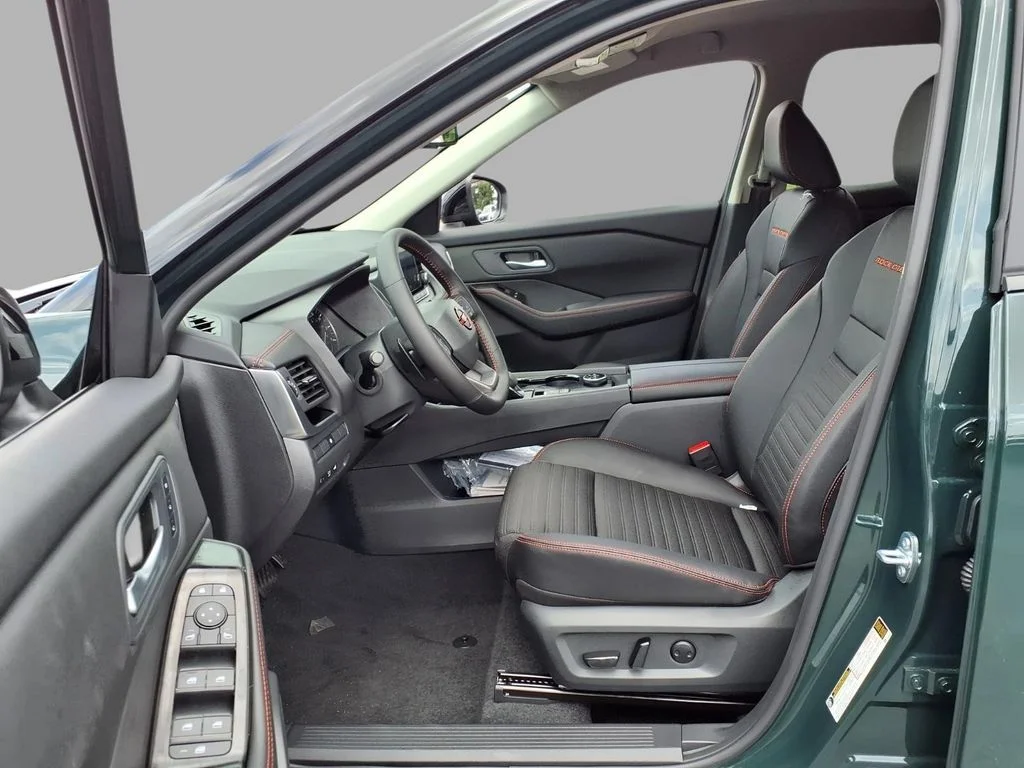 New 2026 Obsidian Green Pearl Nissan Rock Creek® image 20