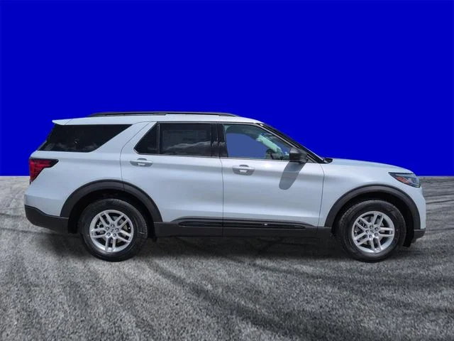 New 2026 White Ford Active image 3