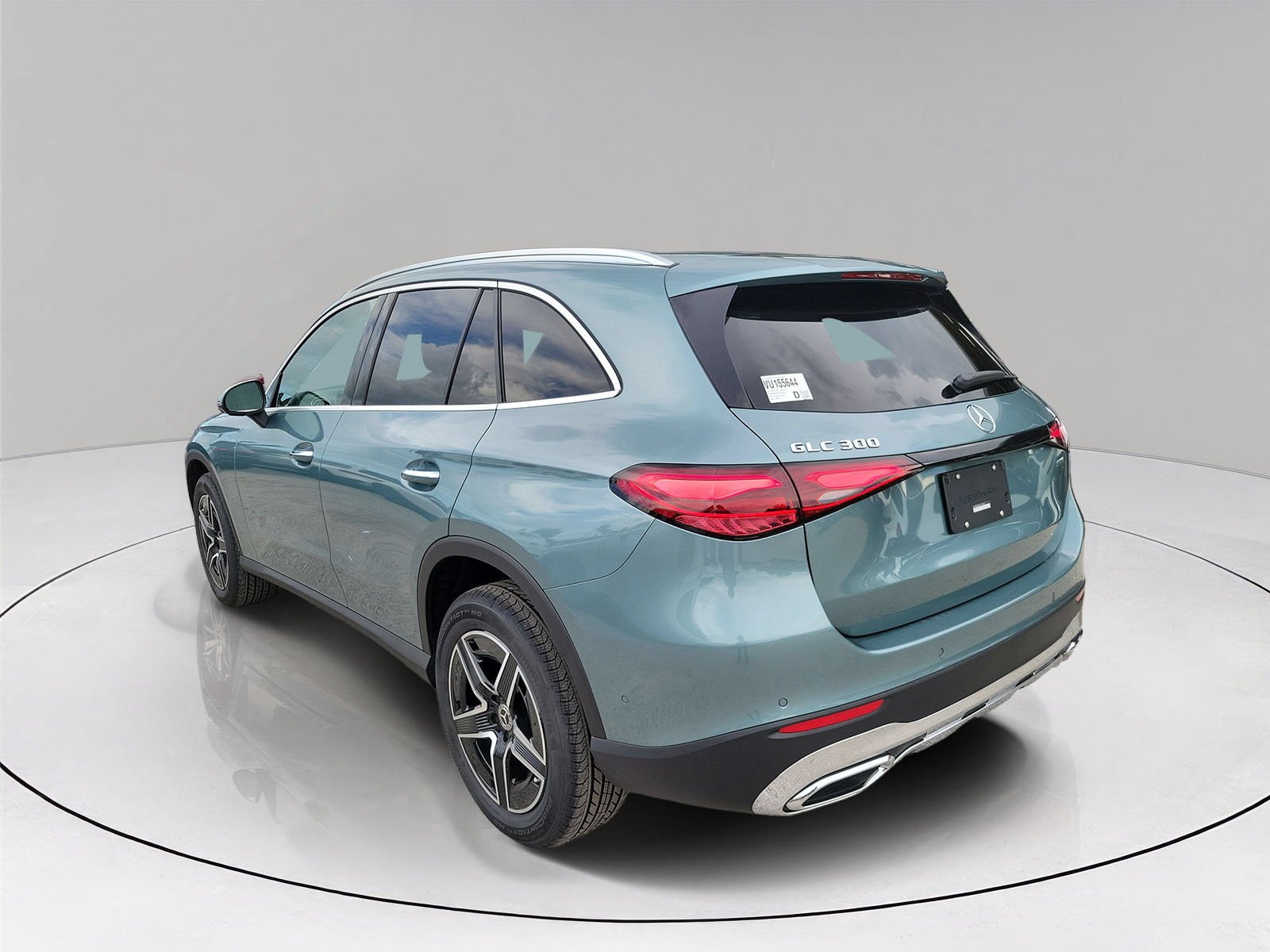 New 2027 Verde Silver Metallic Mercedes-Benz GLC 300 image 34