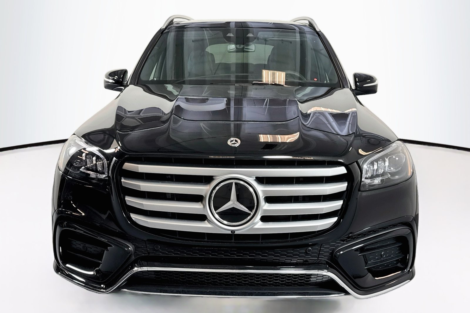 New 2026 Obsidian Black Metallic Mercedes-Benz GLS 580 image 2