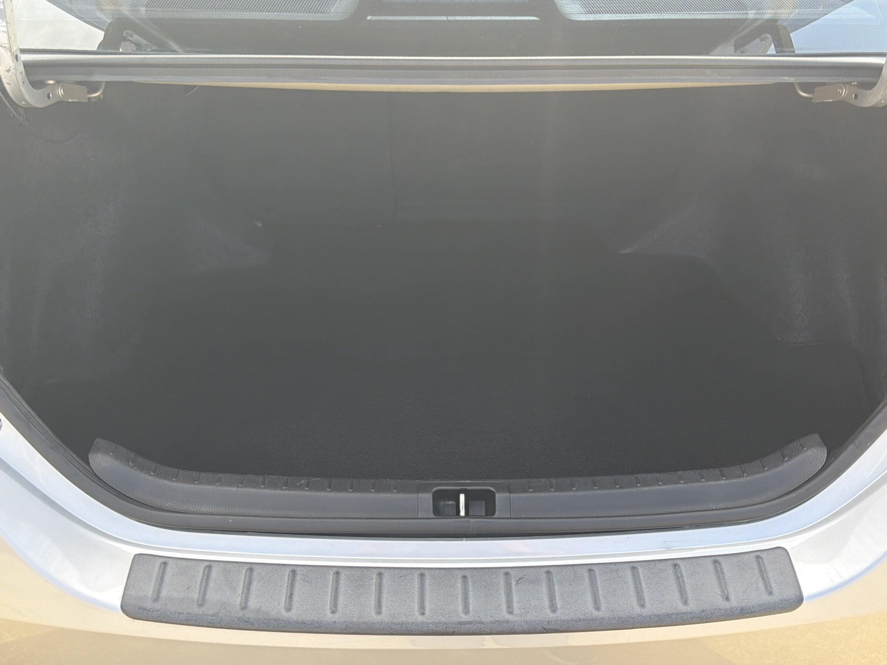 Used 2017 Silver Toyota SE image 13