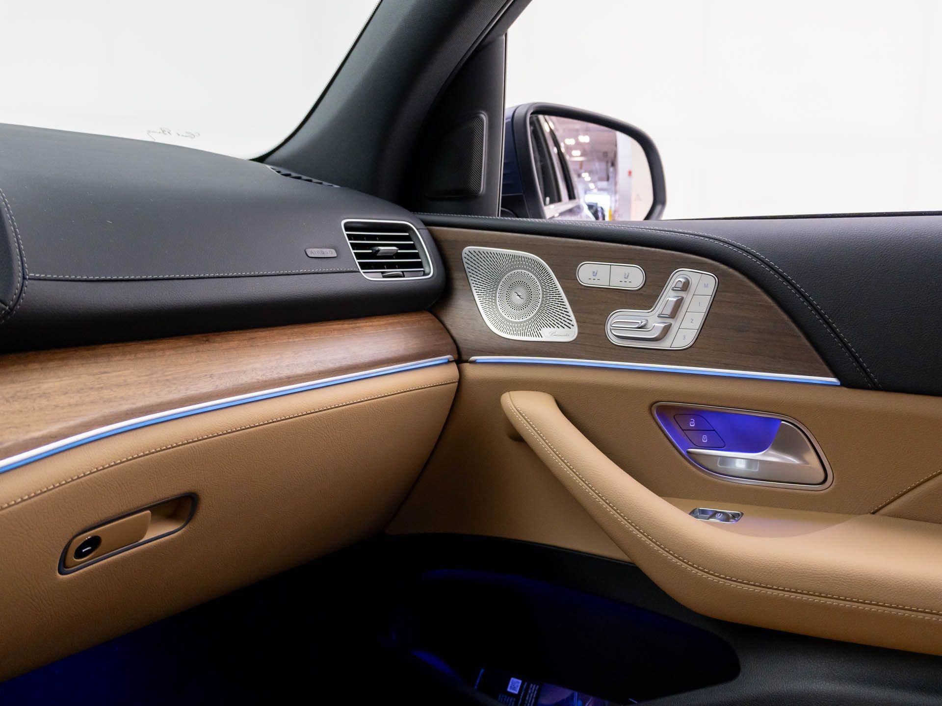 New 2026 Twilight Blue Metallic Mercedes-Benz GLE 450 image 30