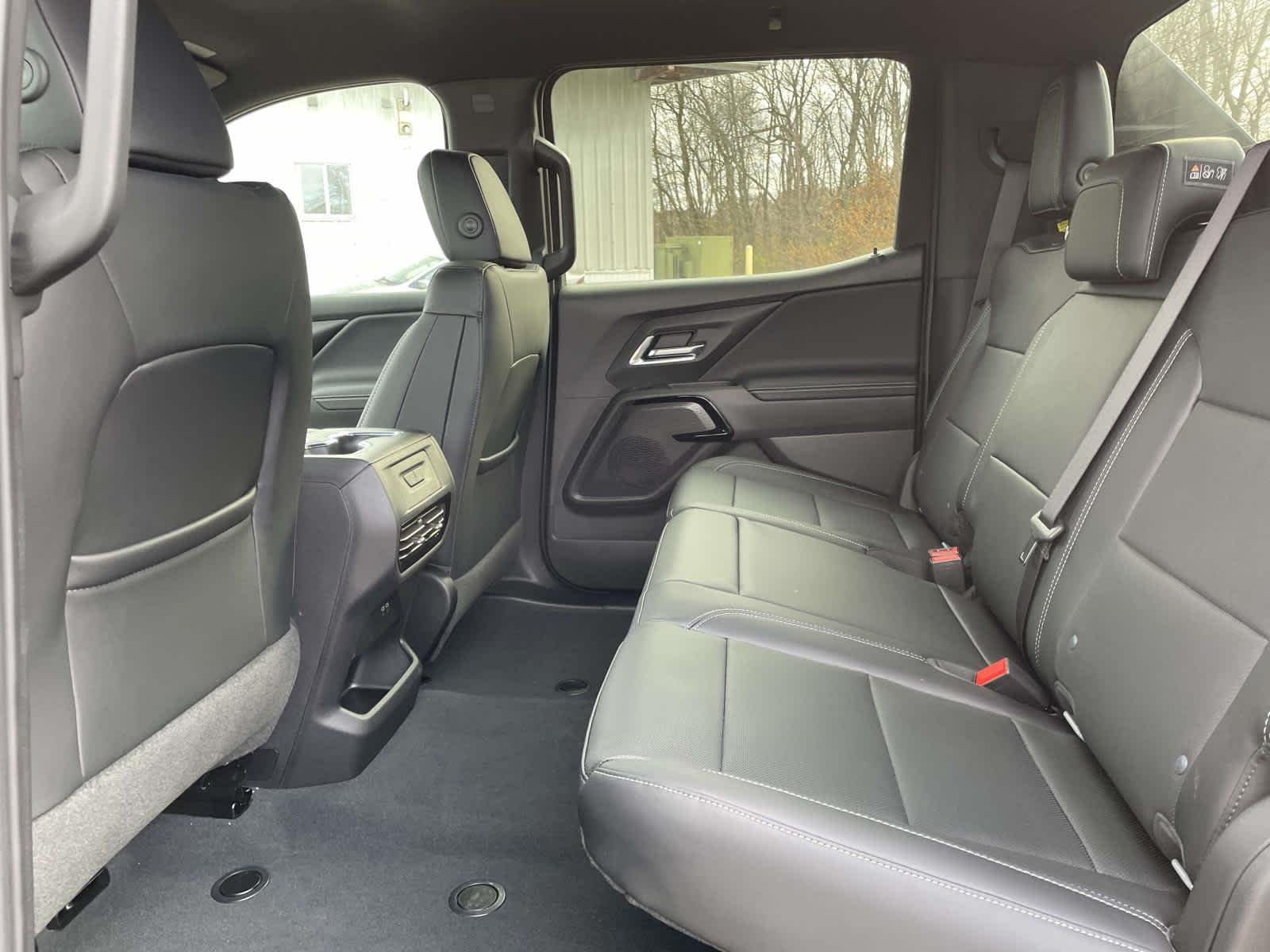 2026 Chevrolet Silverado EV LT - Photo 13