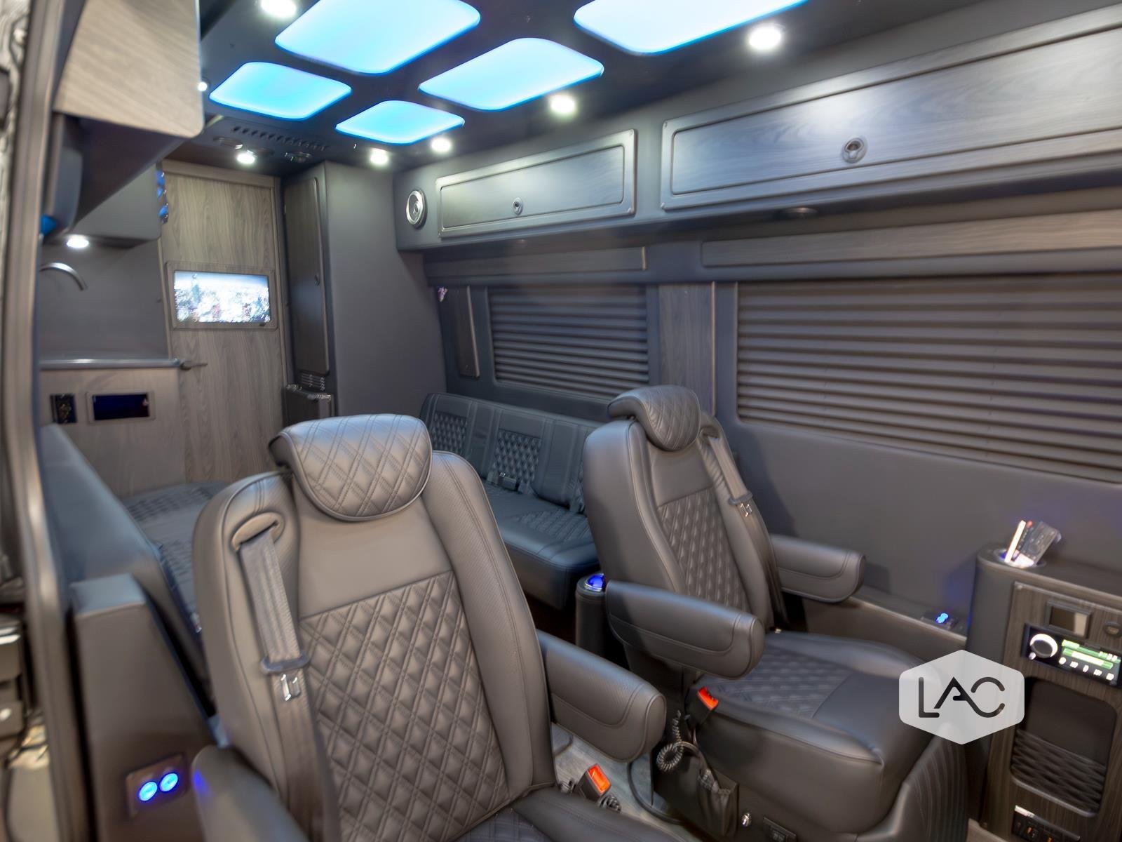 New 2026 Selenite gray metallic OGV Luxury Coach AWD ULTIMATE 1080ah ADV Pkg image 4