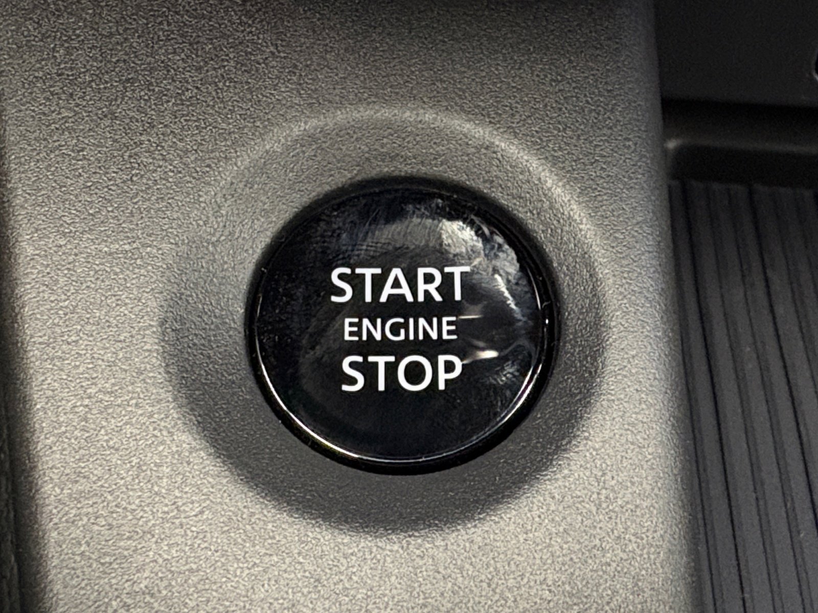 2026 Nissan Sentra SR - Photo 31