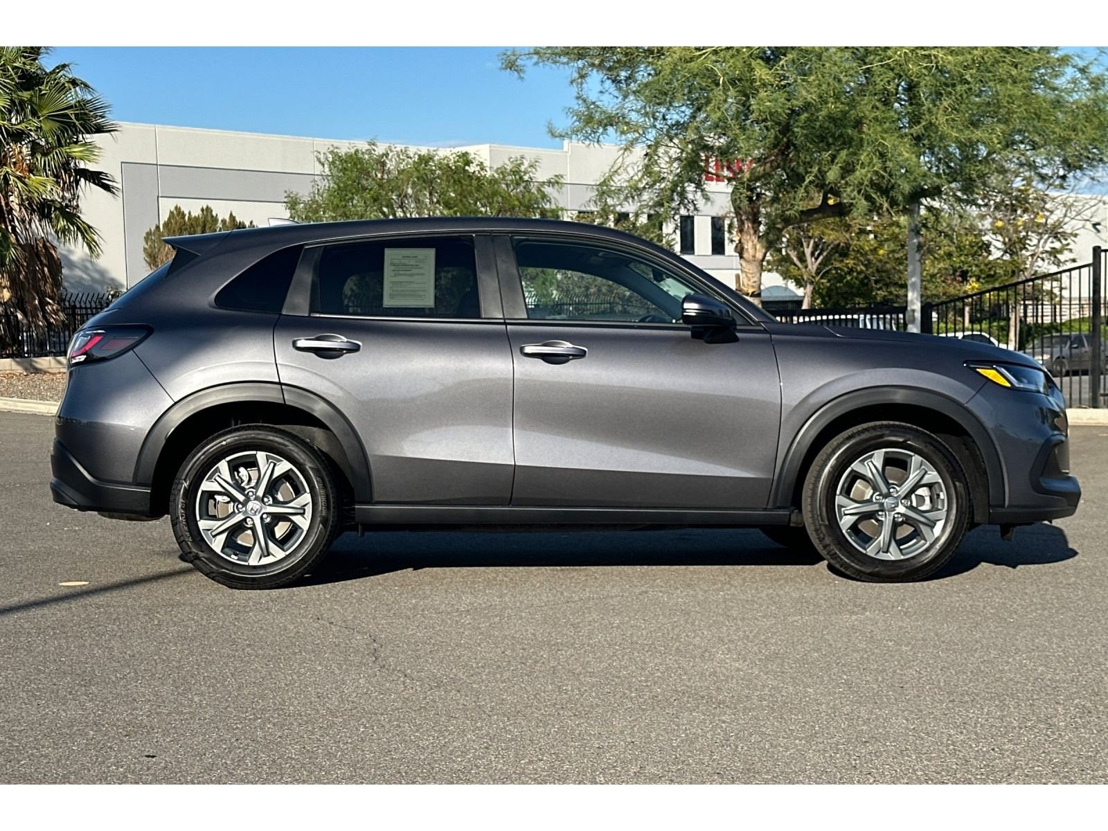 Certified Used 2027 Modern Steel Metallic Honda LX image 7