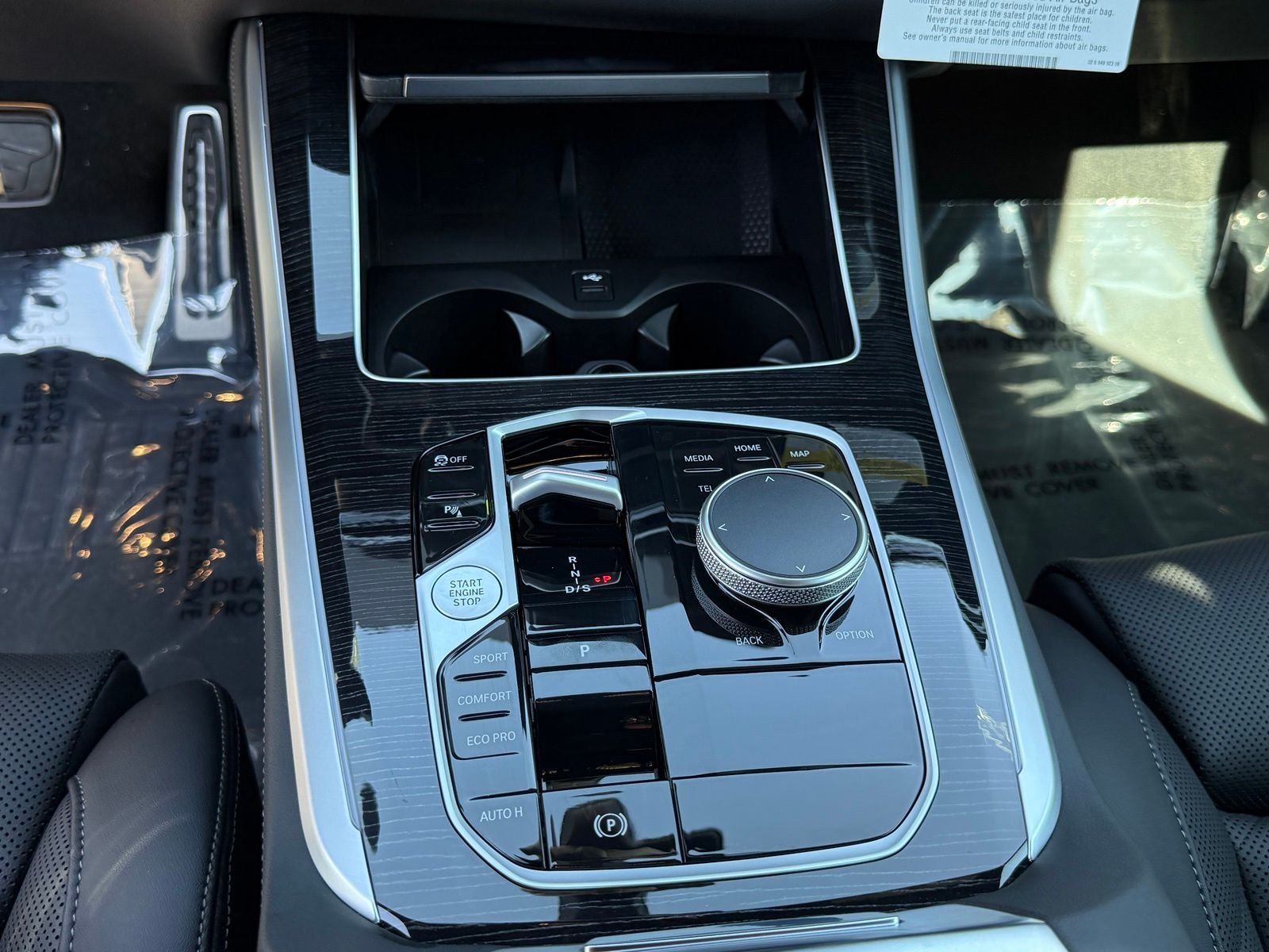 New 2026 Skyscraper Grey Metallic BMW sDrive40i image 25