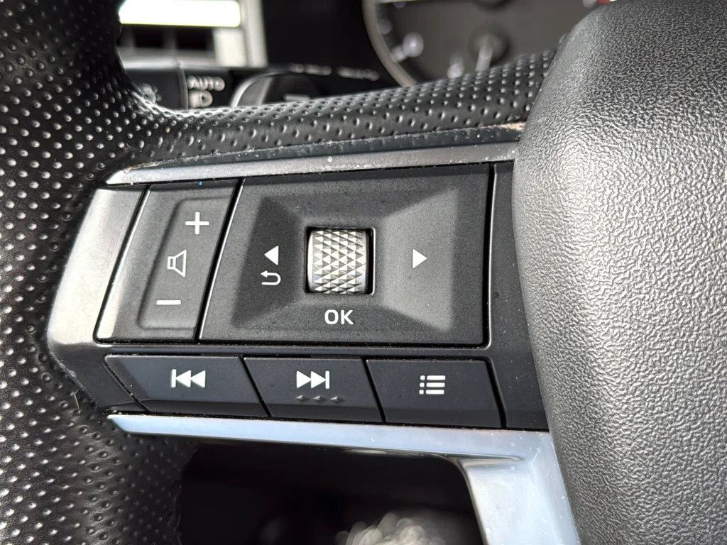 Used 2024 Black Mitsubishi SE image 14