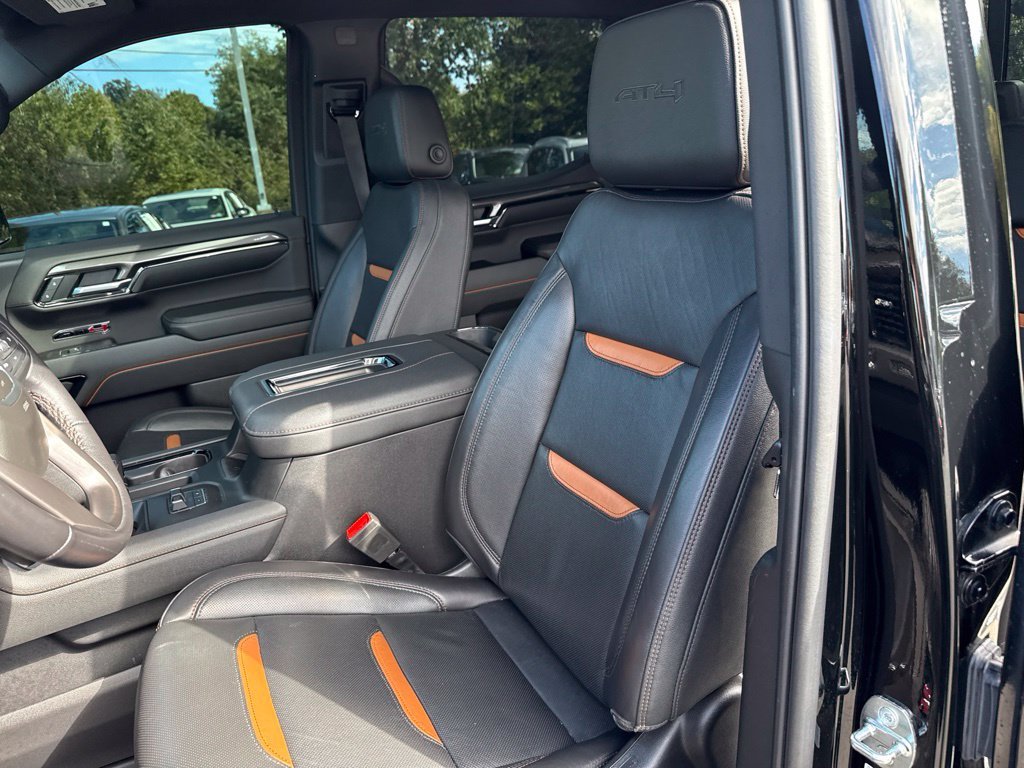 Used 2022 Onyx Black GMC AT4 image 15