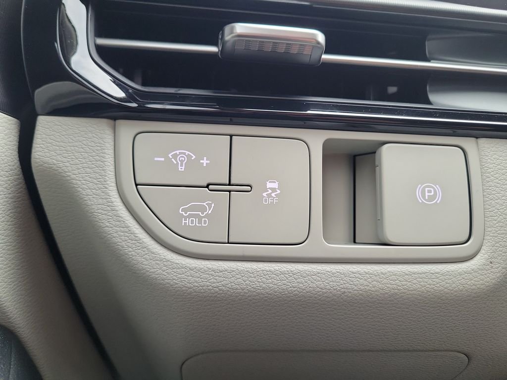 New 2026 Gray Kia EX image 25