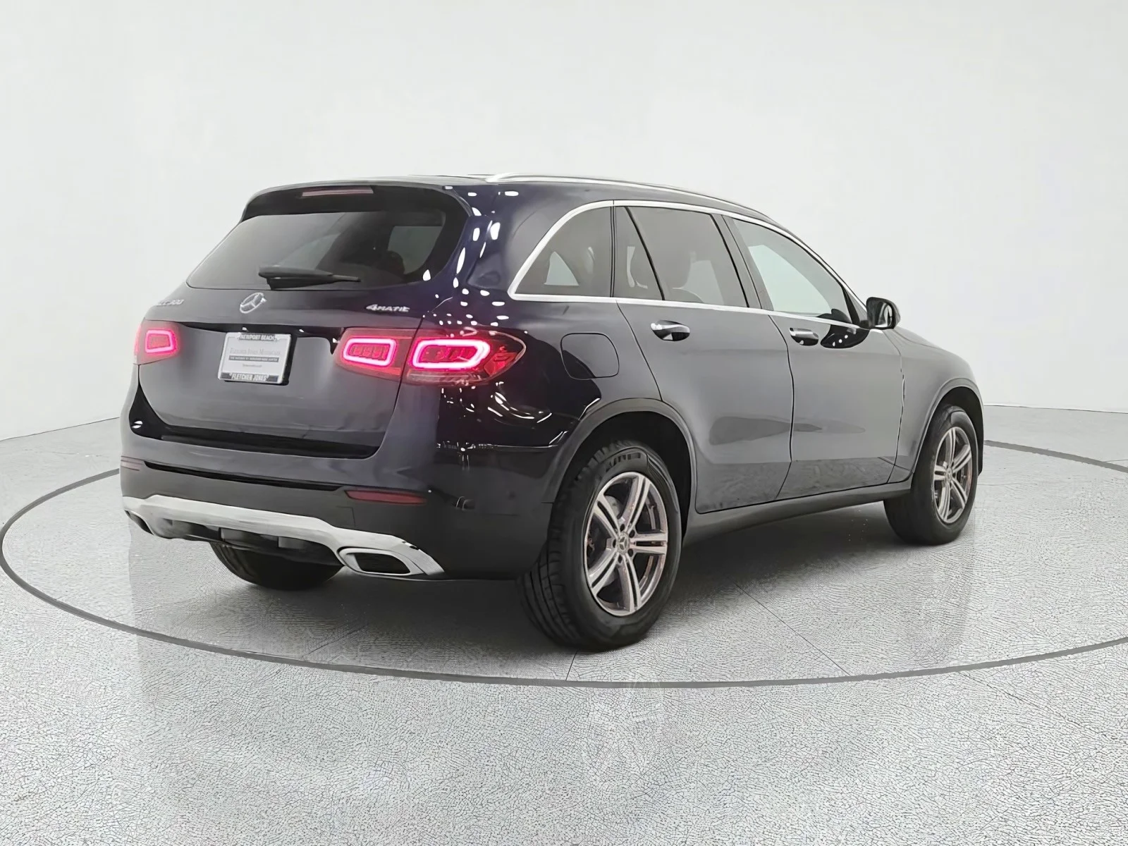 Used 2022 Lunar Blue Metallic Mercedes-Benz GLC 300 4MATIC® SUV image 5