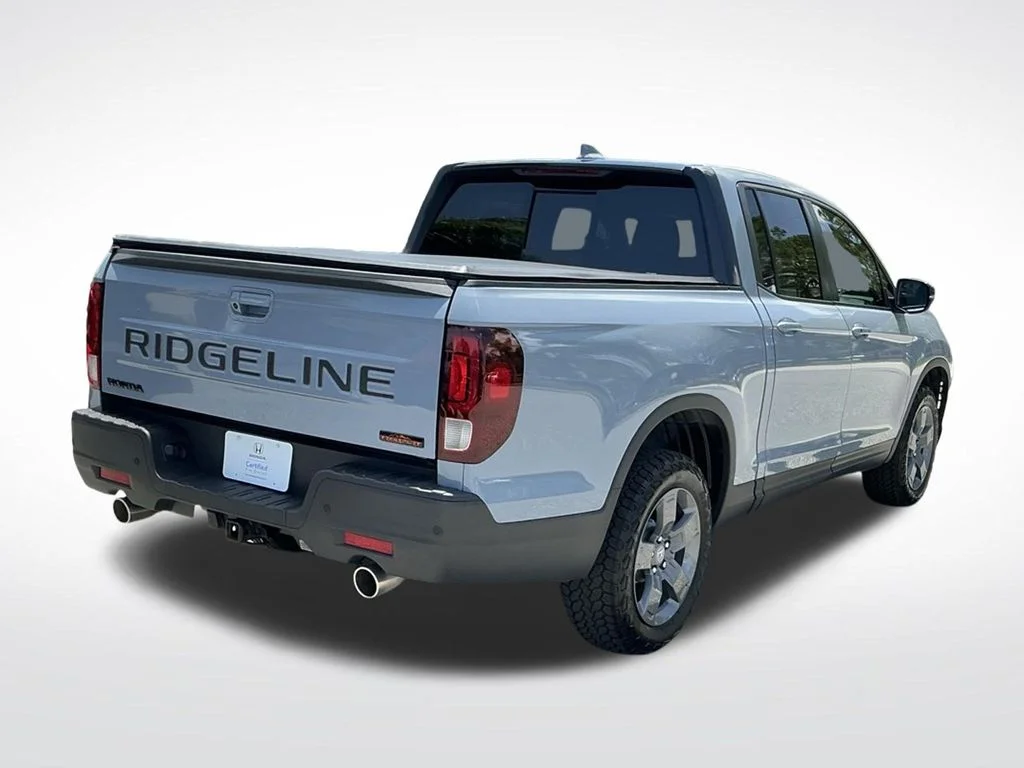 Used 2025  Honda TrailSport image 11