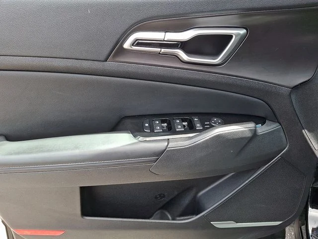 Used 2023 Black Kia EX image 13