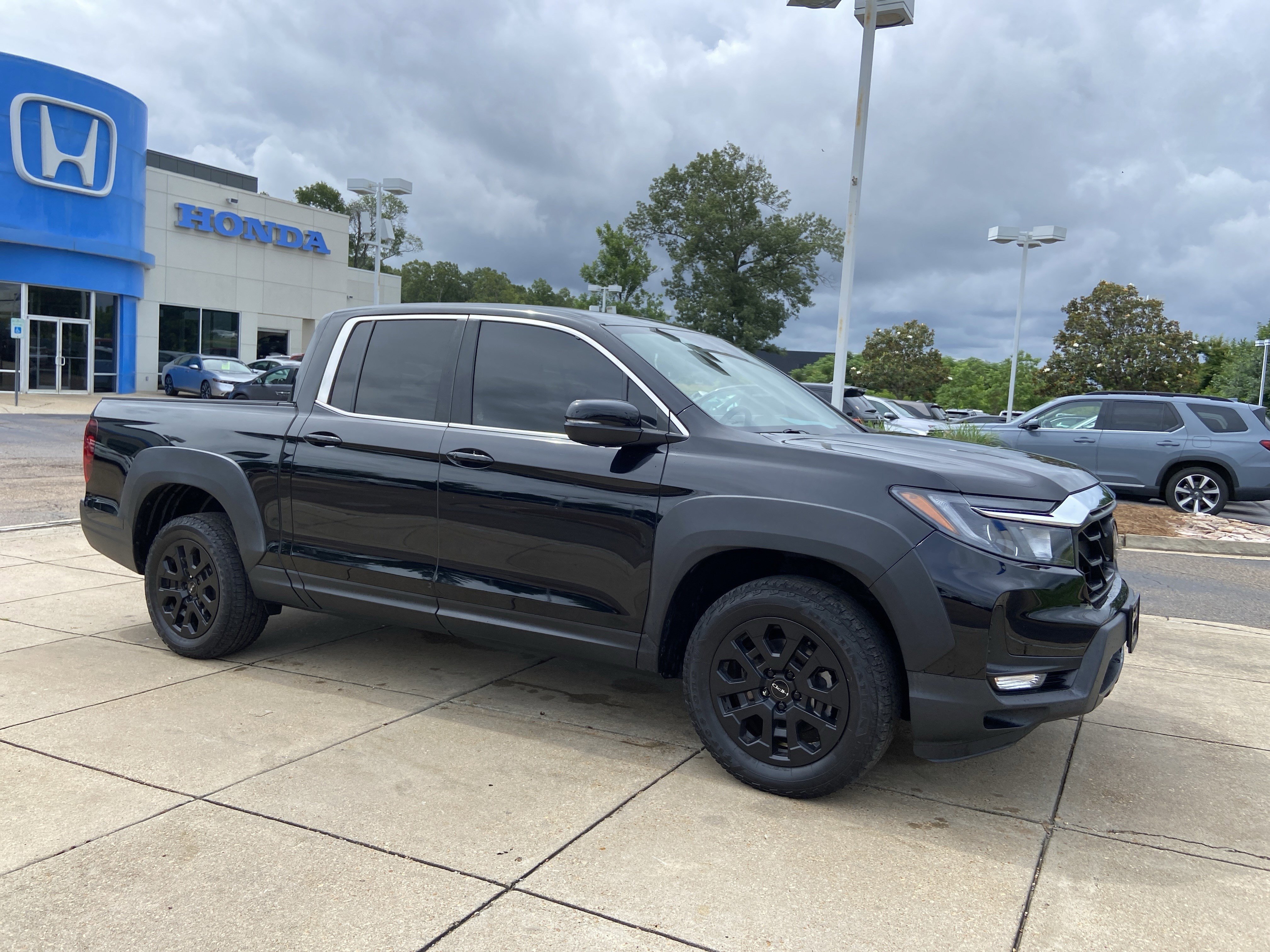2023 Honda Ridgeline RTL AWD's photo
