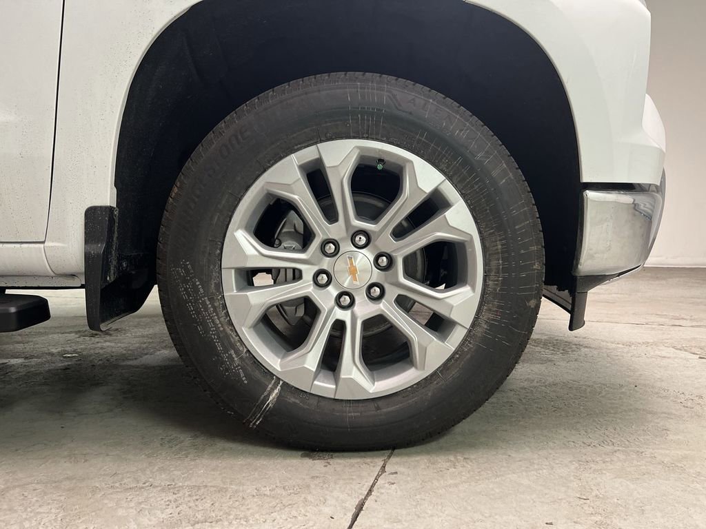2026 Chevrolet Silverado 1500 LTZ - Photo 10