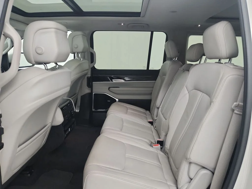 Certified Used 2022 White Jeep Series III image 36