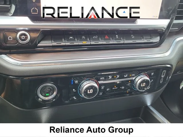 Used 2023 Silver GMC SLT image 30