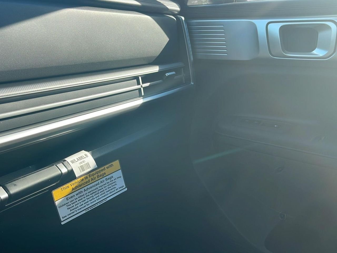 New 2026 Atlantis Blue Hyundai SEL AWD image 59