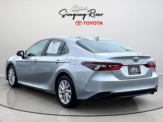 Used 2023 Silver Toyota LE image 4